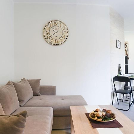 Centar Lux 3 Apartment Зренянин Екстериор снимка
