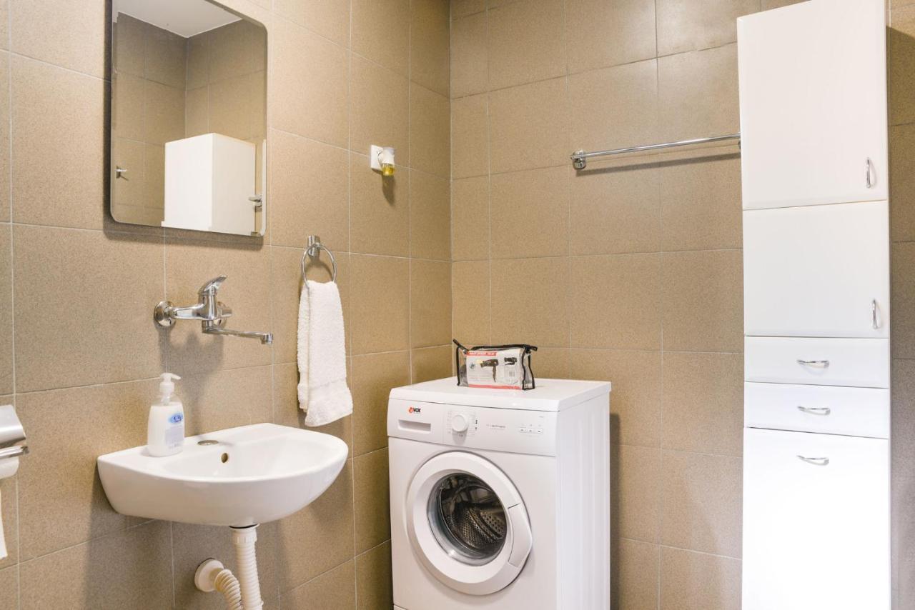 Centar Lux 3 Apartment Зренянин Екстериор снимка