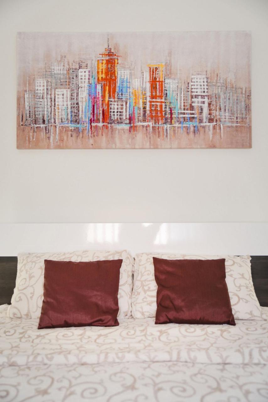 Centar Lux 3 Apartment Зренянин Екстериор снимка